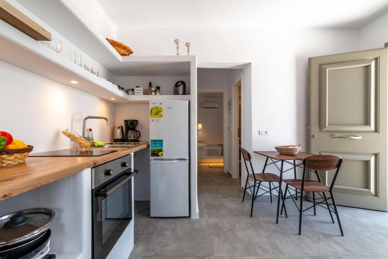 Miramare Suites Mykonos Merchia Beach Екстер'єр фото