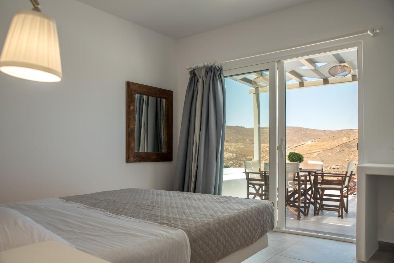 Miramare Suites Mykonos Merchia Beach Екстер'єр фото