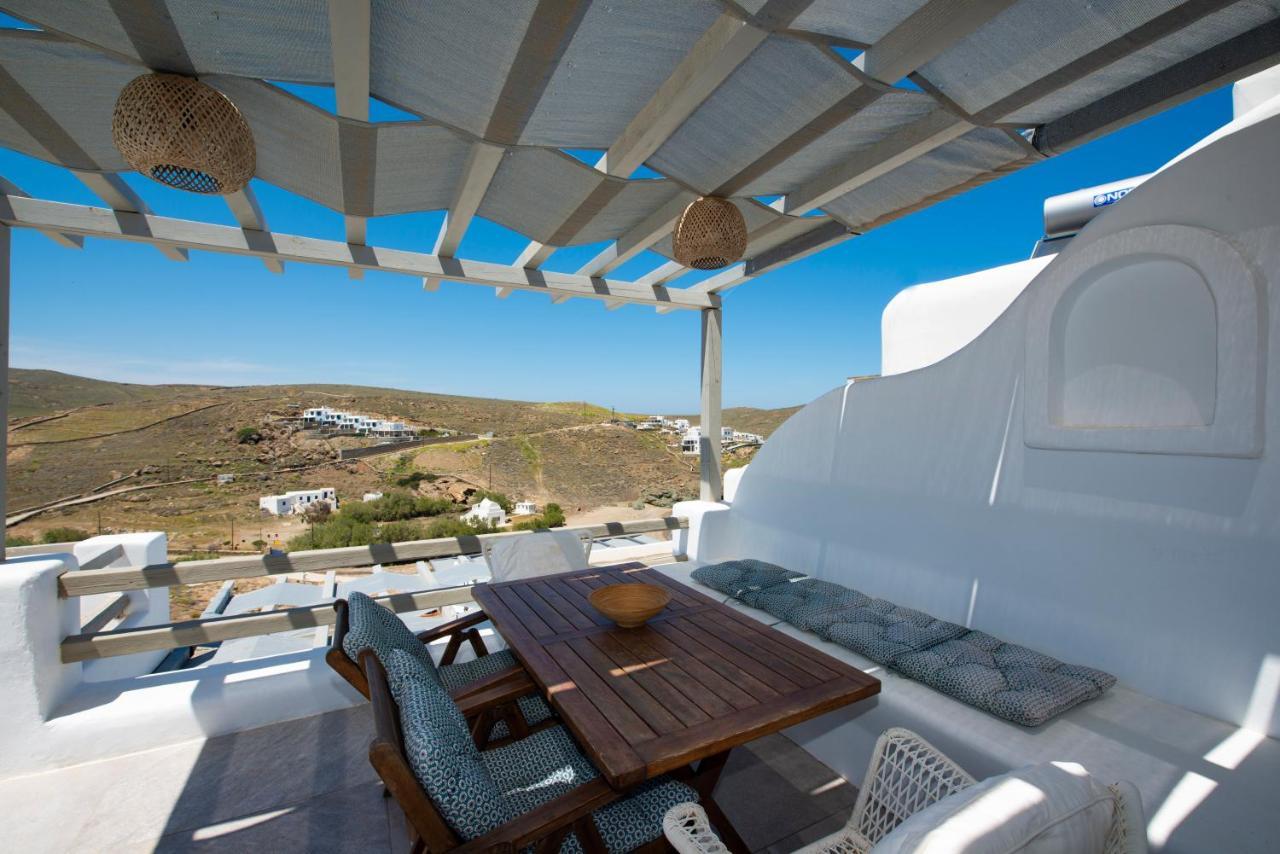 Miramare Suites Mykonos Merchia Beach Екстер'єр фото