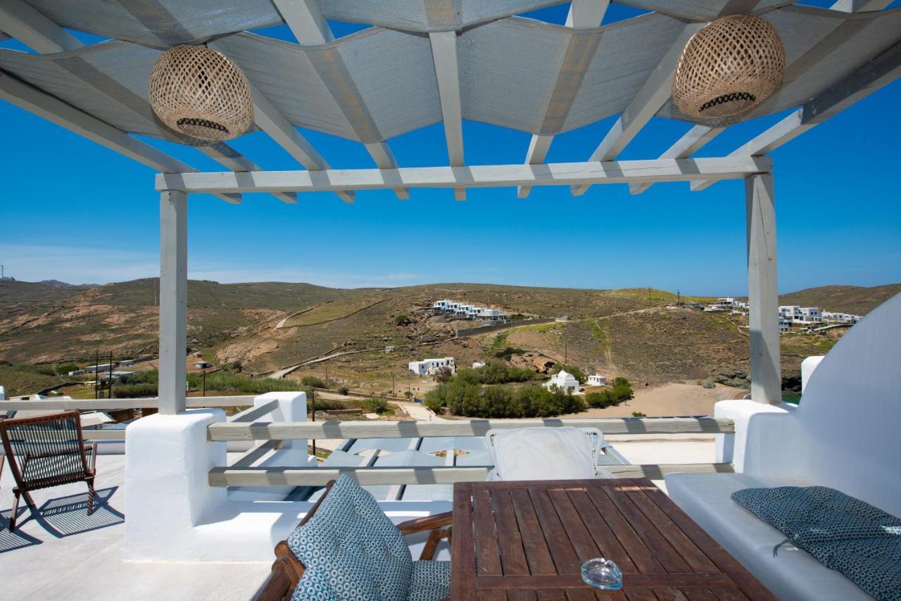 Miramare Suites Mykonos Merchia Beach Екстер'єр фото