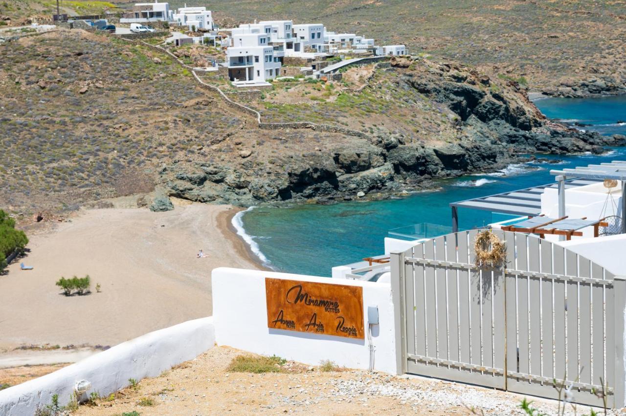 Miramare Suites Mykonos Merchia Beach Екстер'єр фото