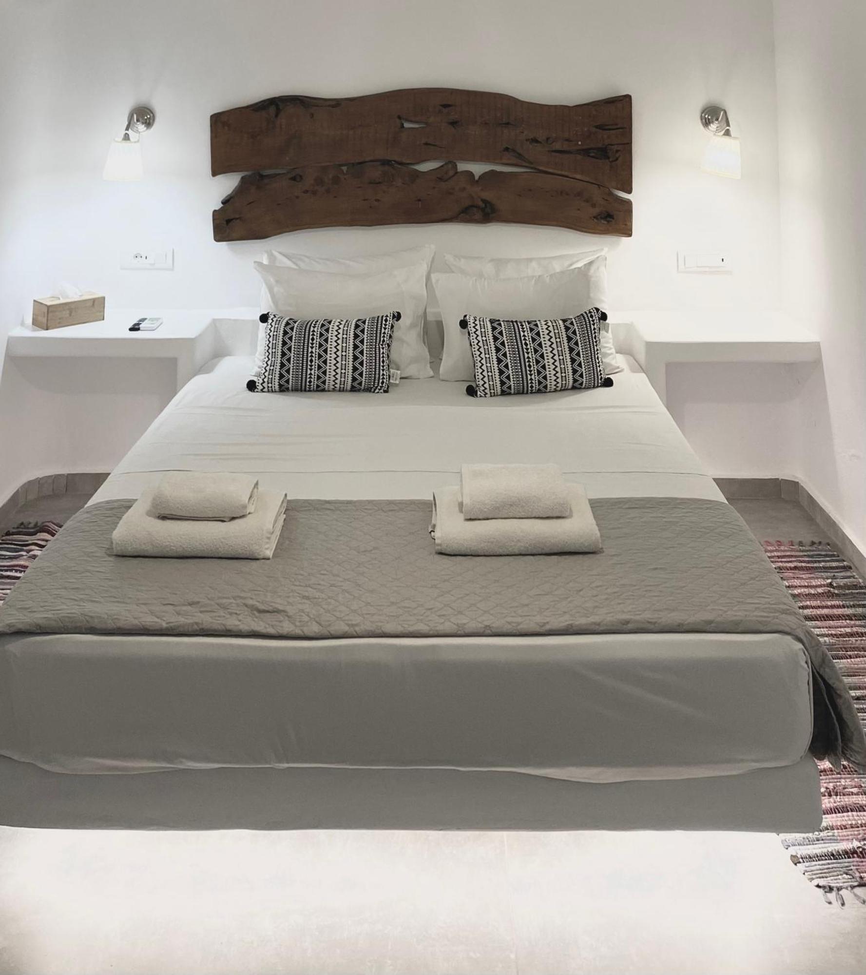 Miramare Suites Mykonos Merchia Beach Екстер'єр фото